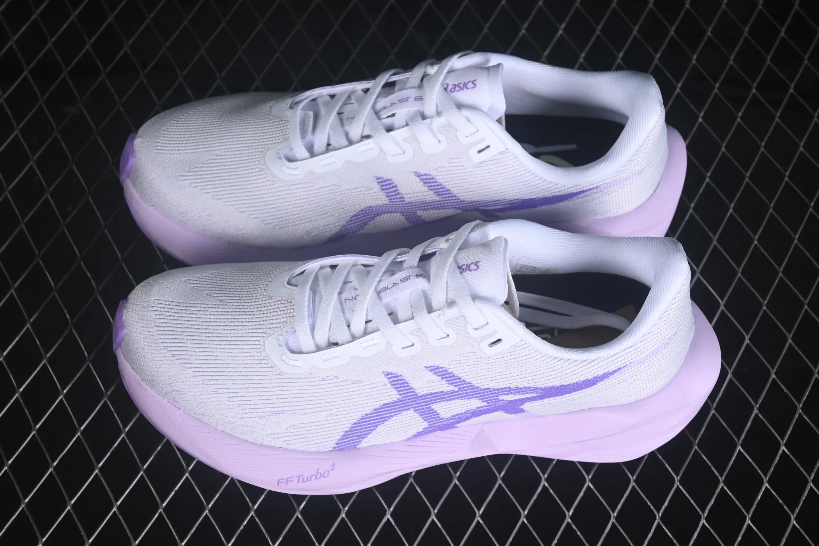 All categories Asics Asics series Asics Novablast 6 Asics Novablast 6 Asics retro breathable casual shoes cushioning men's wear-resistant running shoes 1012C008-405